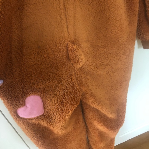 ONEZIES!!! - Picture 4 of 7